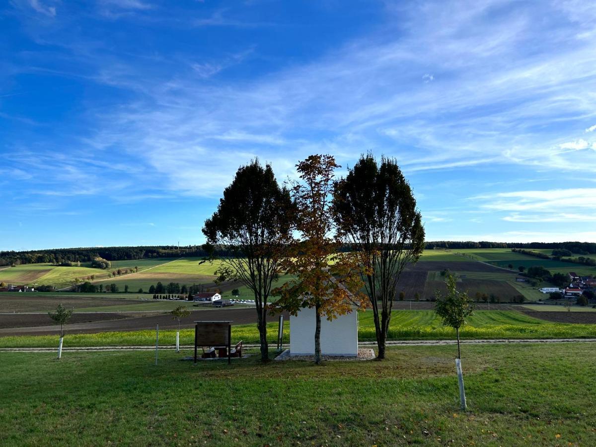 Ferienwohnung Im Usseltal - Monheimer Alb - Altmuehltal - Familie Geyer - Daiting Monheim  Exterior photo